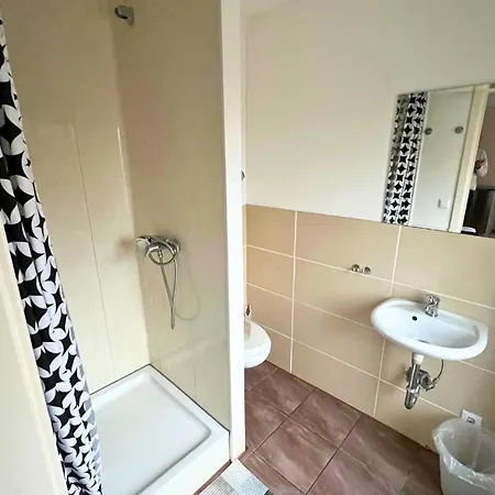 4RENT Apartments - Monteurzimmer-2